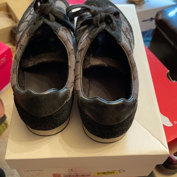 Sneakers - Picture 2 of 2